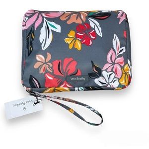 TT: Vera Bradley Lighten Up Wipes Pouch Coastal Paradise Makeup Bag Case Travel